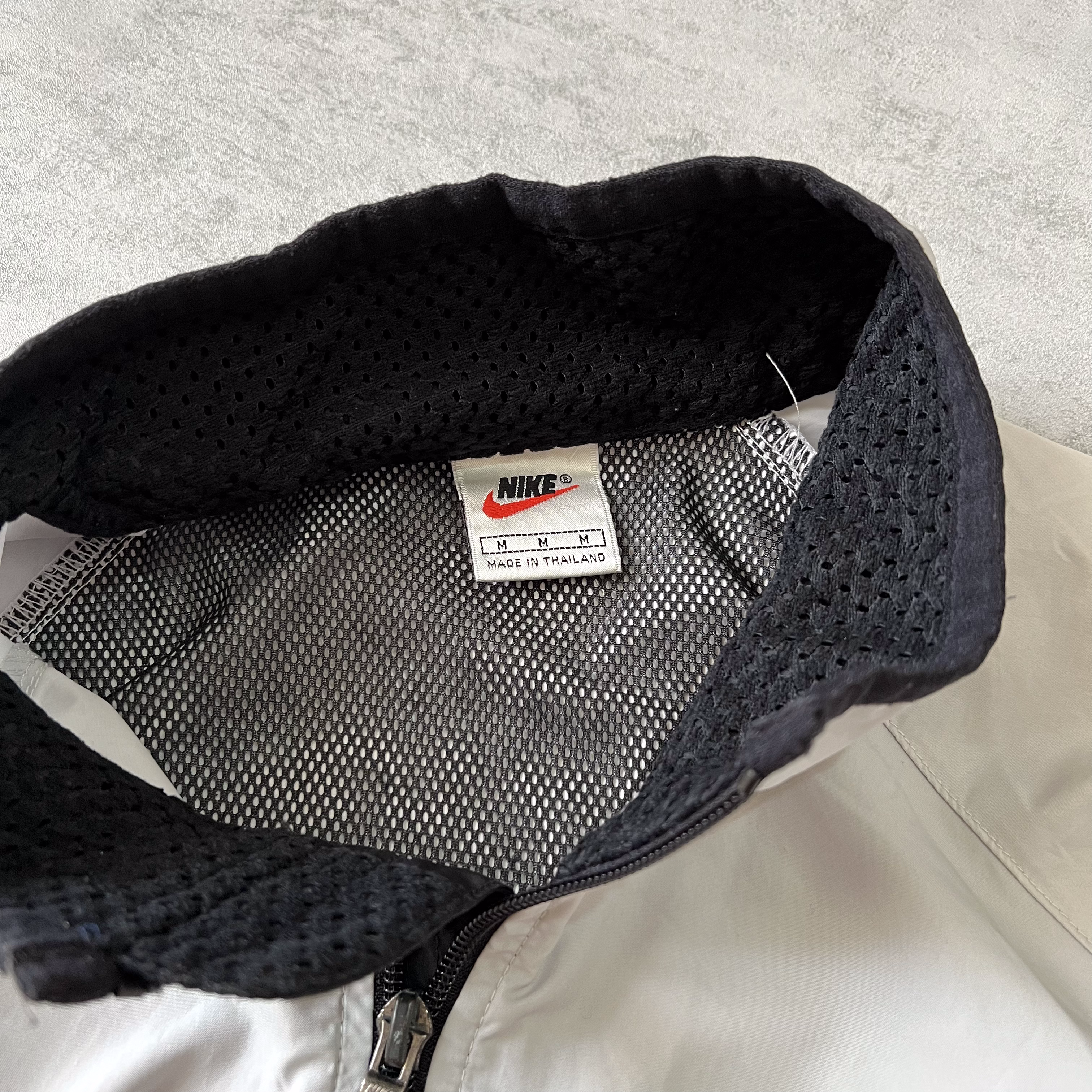 2000s windbreaker-Maverick