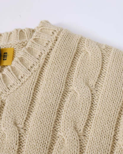 KNIT SWEATER