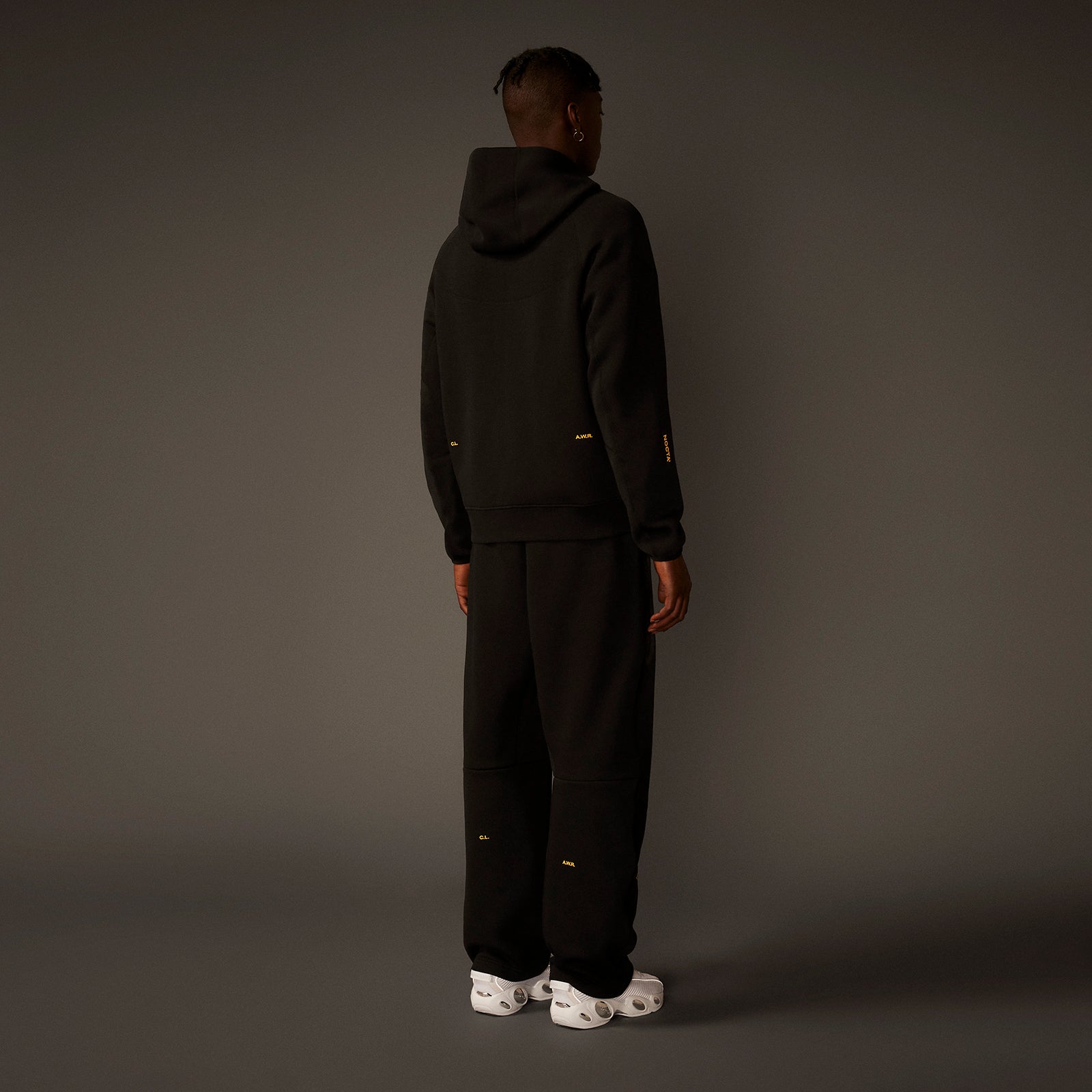 Viral Tracksuit
