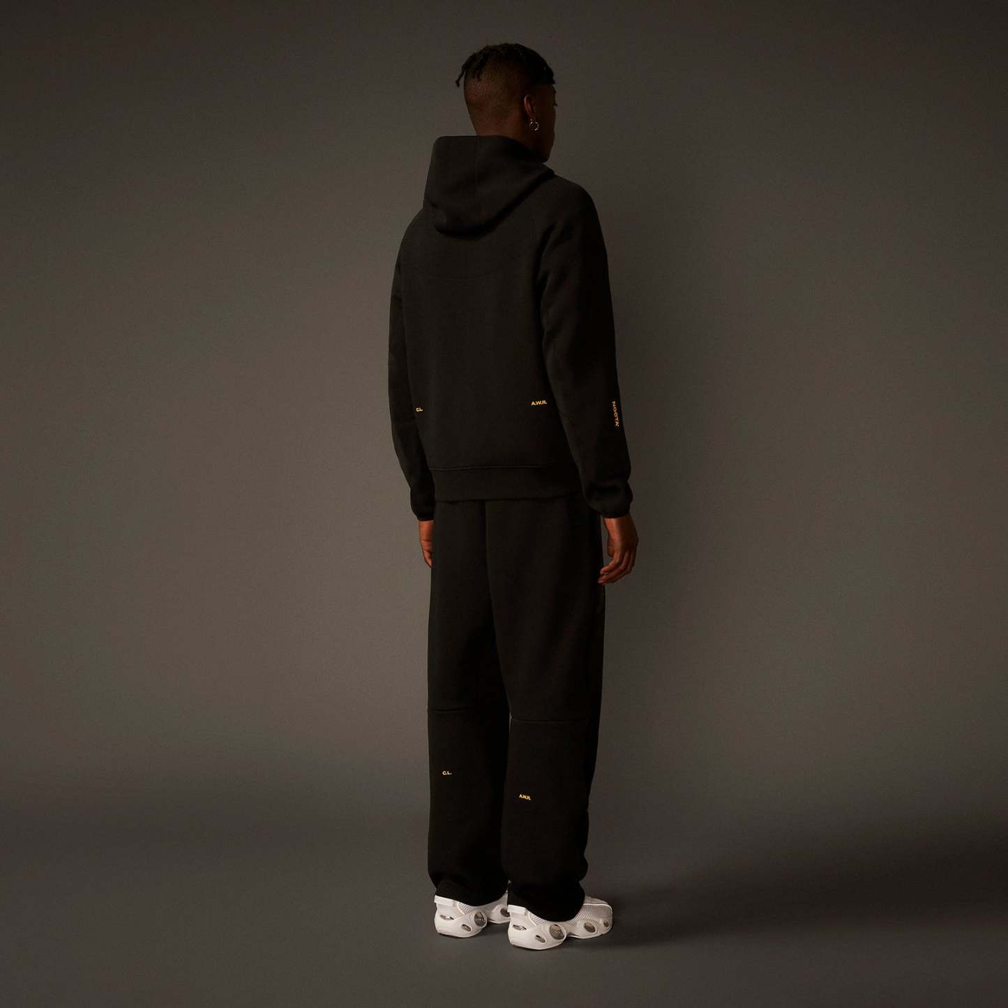 Viral Tracksuit