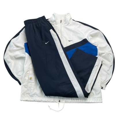 Tracksuit-Maverick