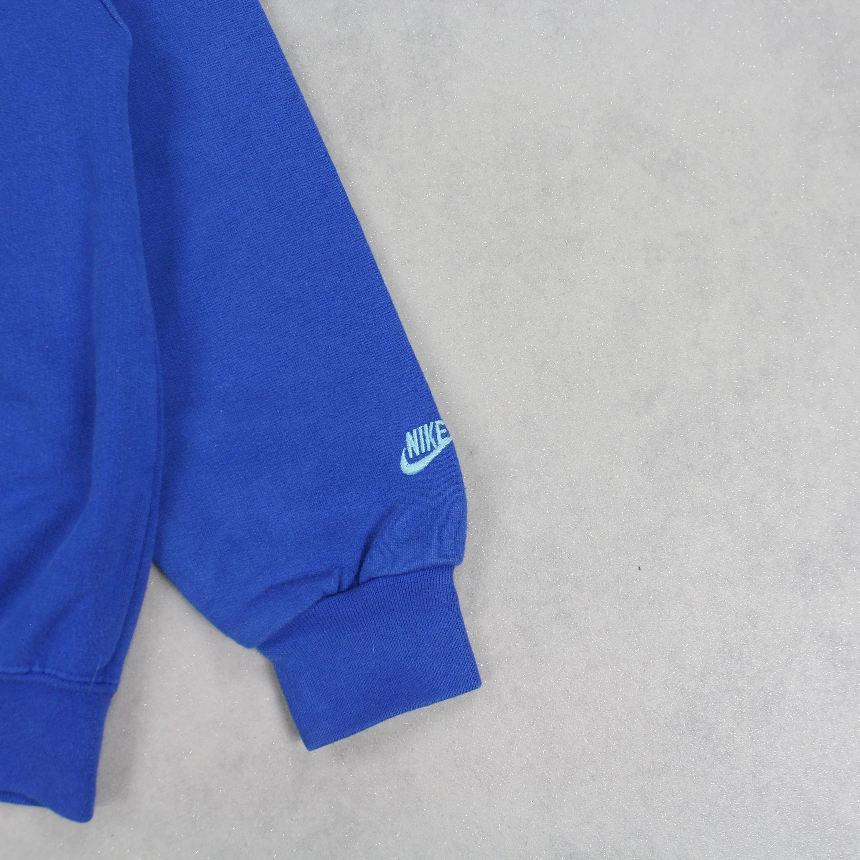 VERY RARE 1990s  Spell Out Sweatshirt Blue-Maverick