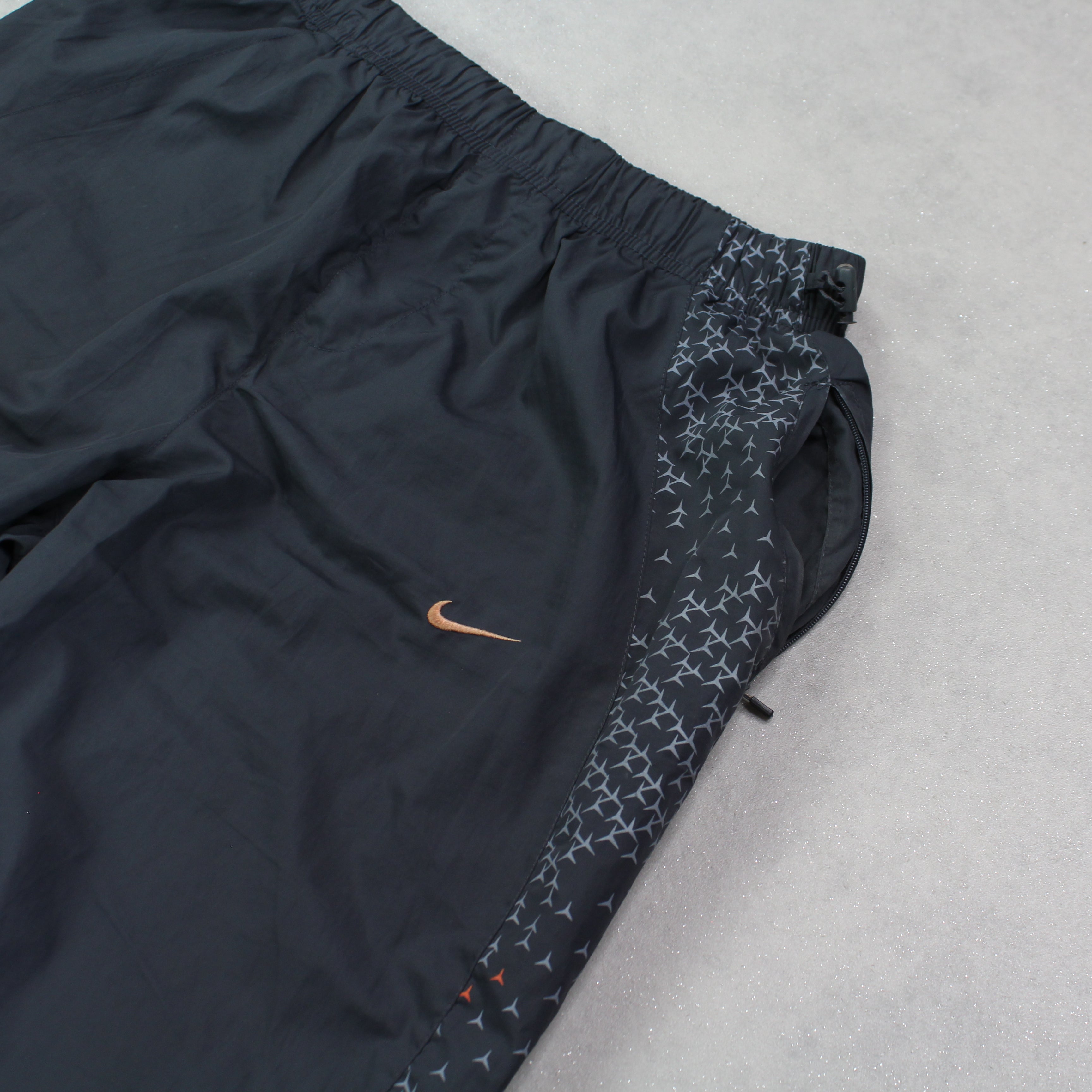 RARE 2000s Baggy Air Trackpants Grey-Maverick