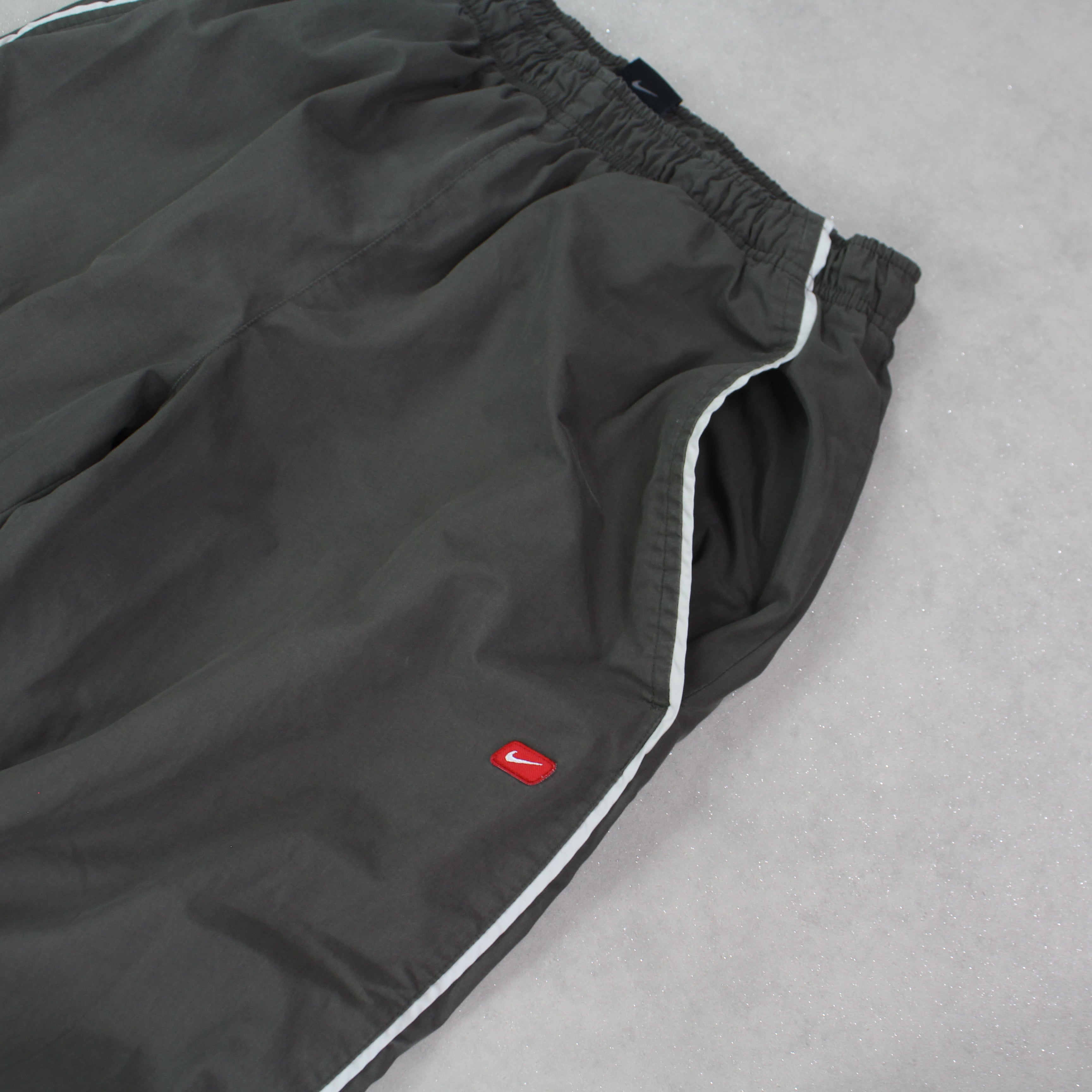 RARE 00s Trackpants Green-Maverick