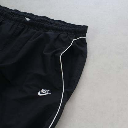 RARE 2000s Trackpants Black-Maverick