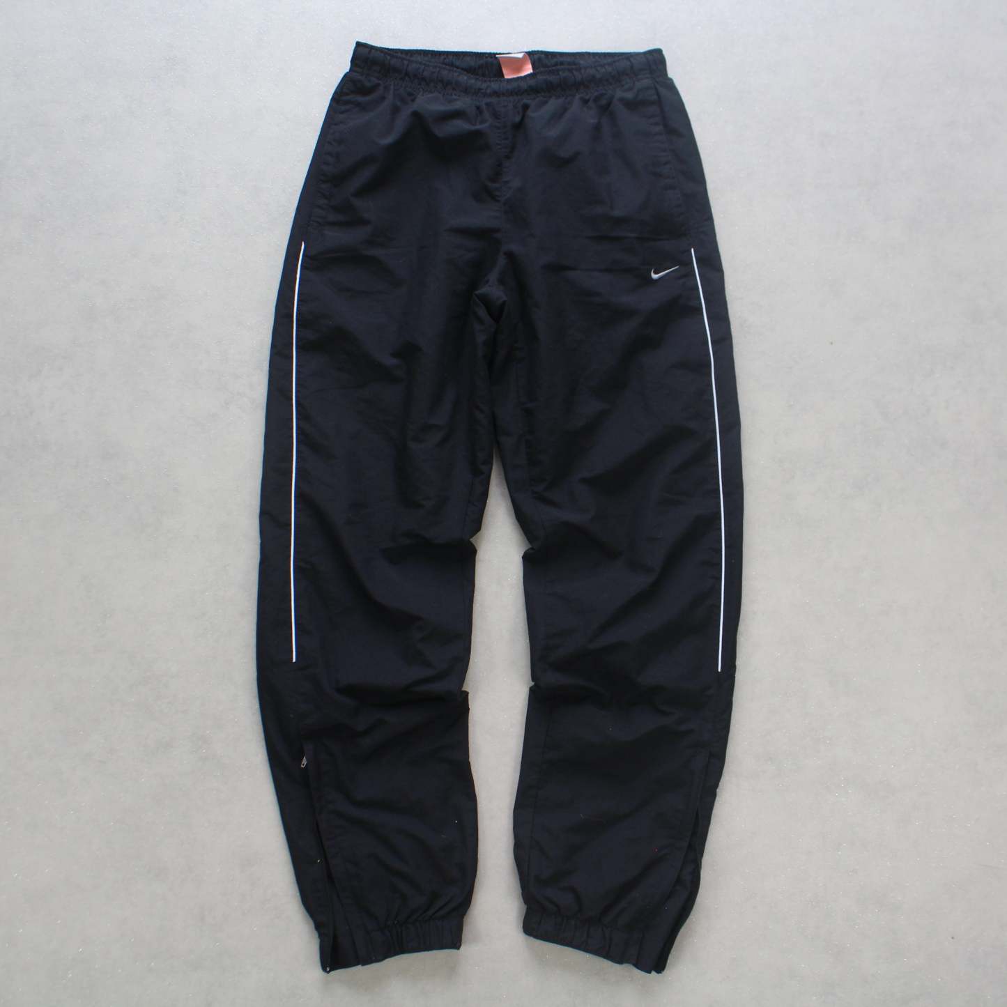 RARE 2000s Trackpants Black-Maverick