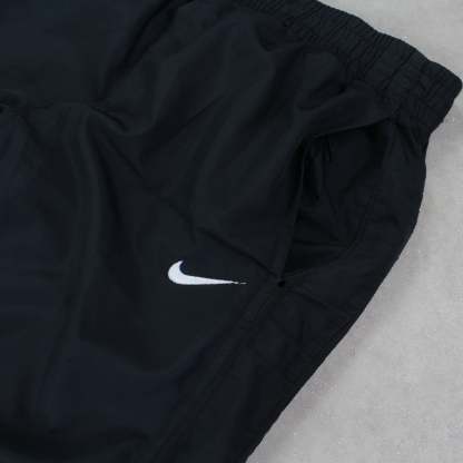 RARE 2000s Trackpants Black-Maverick