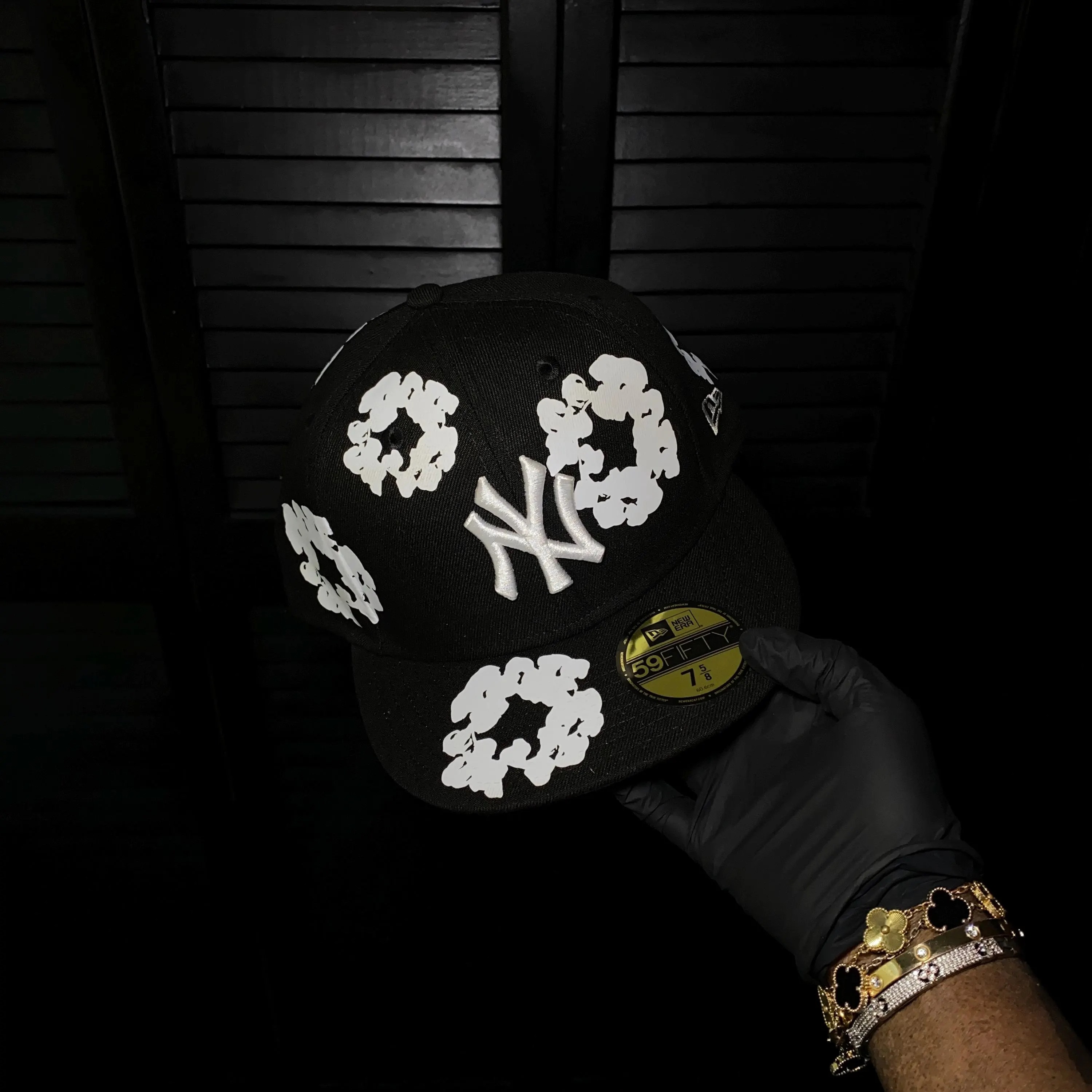 NEW YORK YANKEES DENIM TEARS BLACK FC EXCLUSIVE 59FIFTY-Maverick