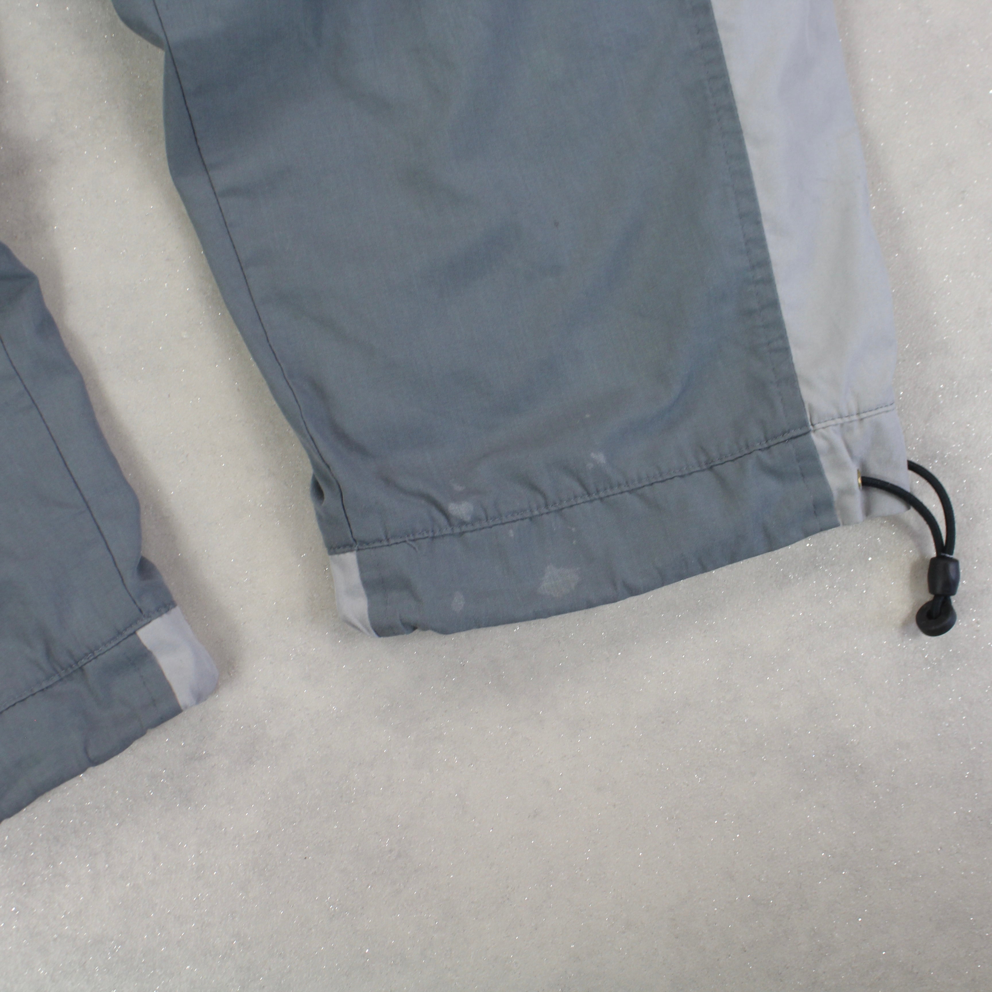 RARE 2000s Trackpants Grey-Maverick