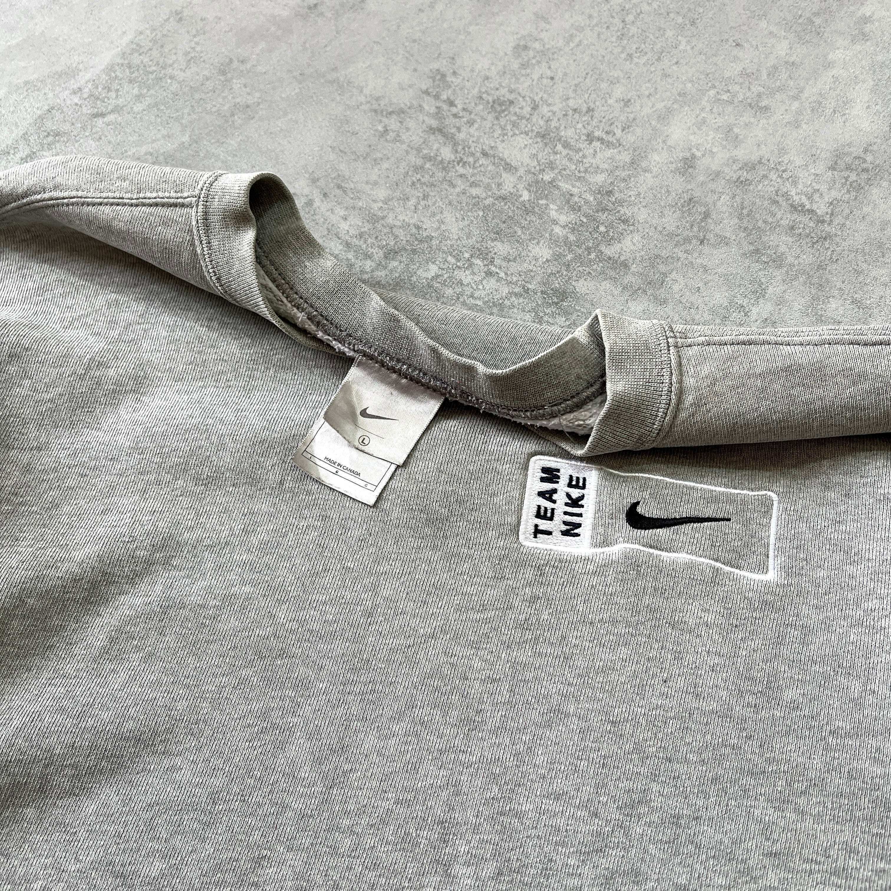 2000s heavyweight embroidered sweatshirt-Maverick