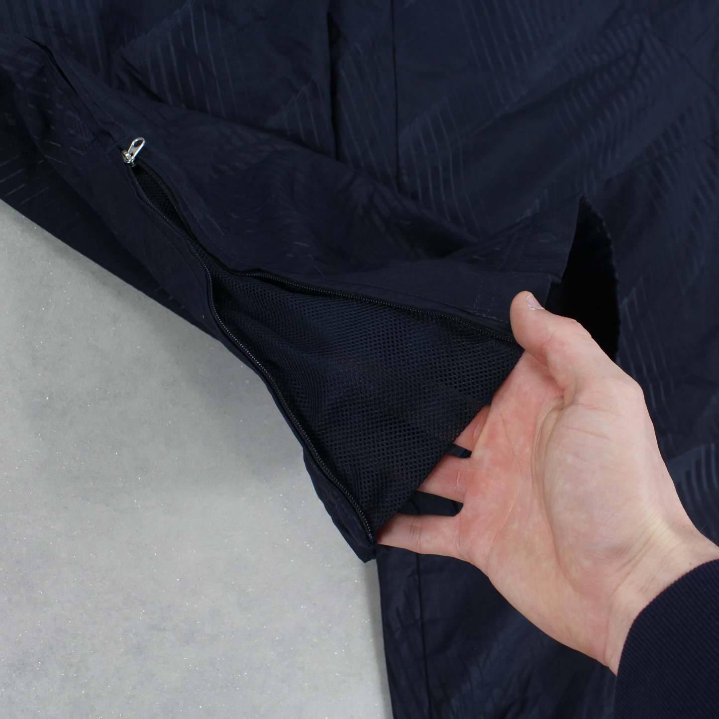 RARE 2000s Air Trackpants Navy-Maverick