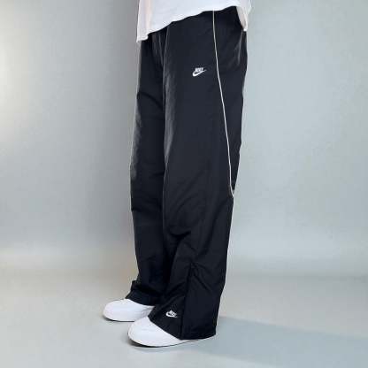RARE 2000s Trackpants Black-Maverick