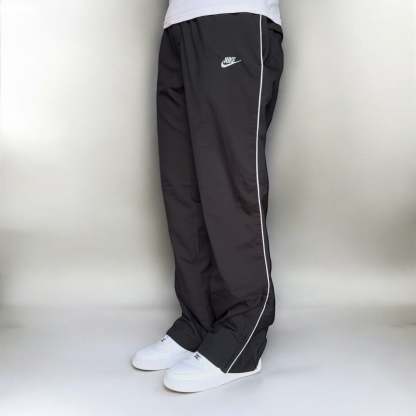 RARE 2000s Baggy Trackpants Black-Maverick