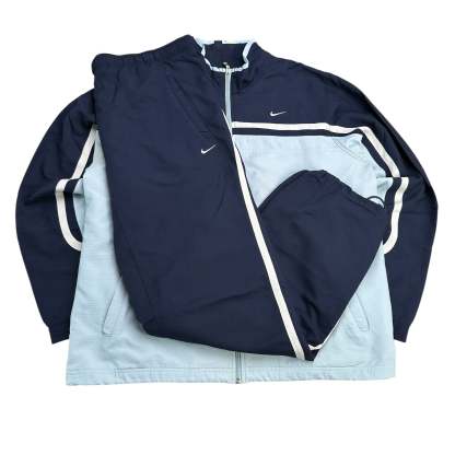 Tracksuit-Maverick