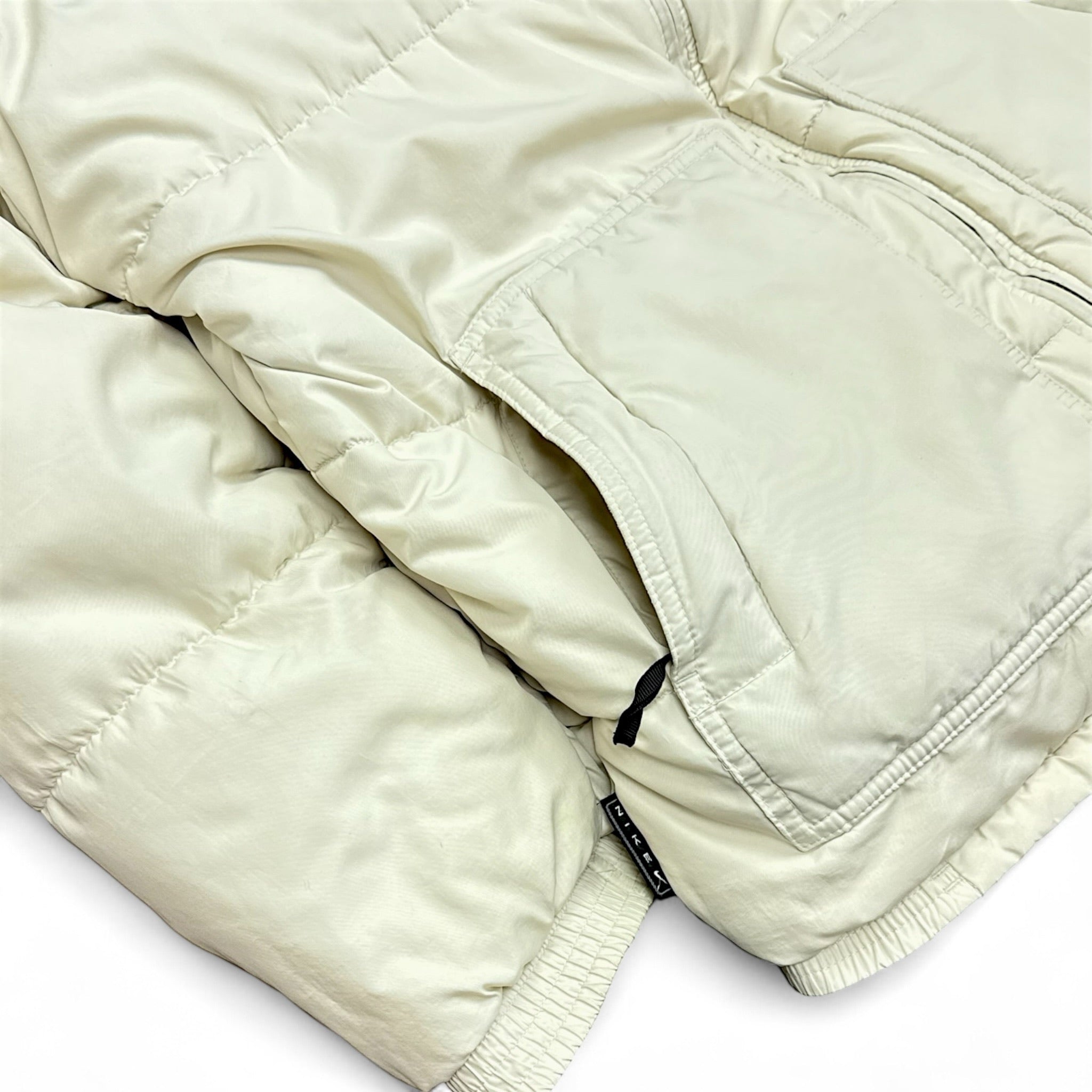 Vintage 90s Rare Center-Swoosh Puffer Jacke Beige-Maverick