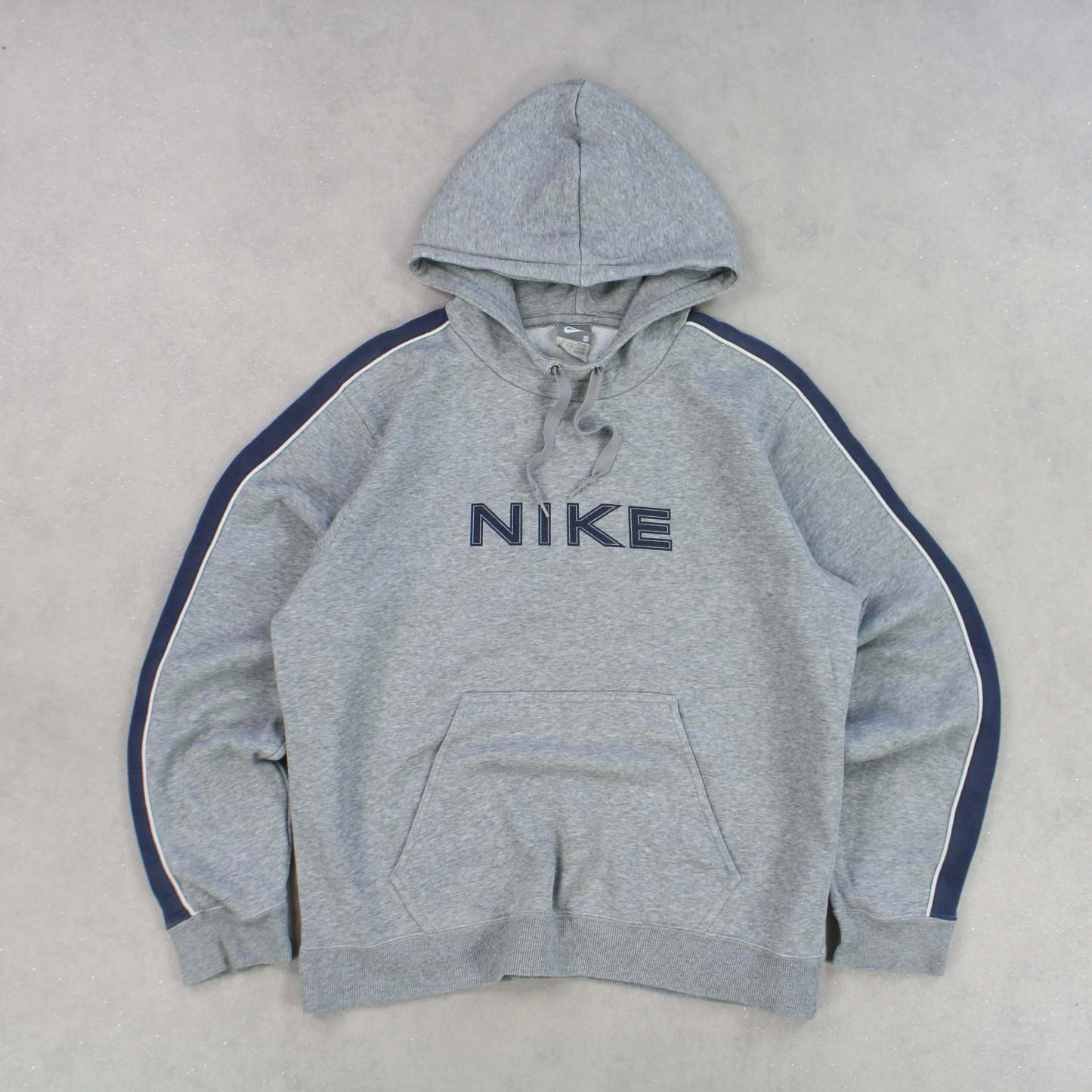 RARE 2000s  Hoodie Grey-Maverick