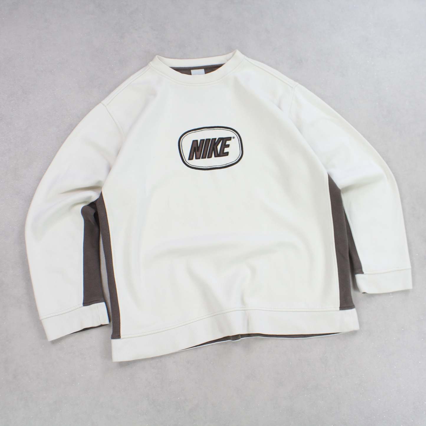 SUPER RARE 2000s  Sweatshirt Cream-Maverick