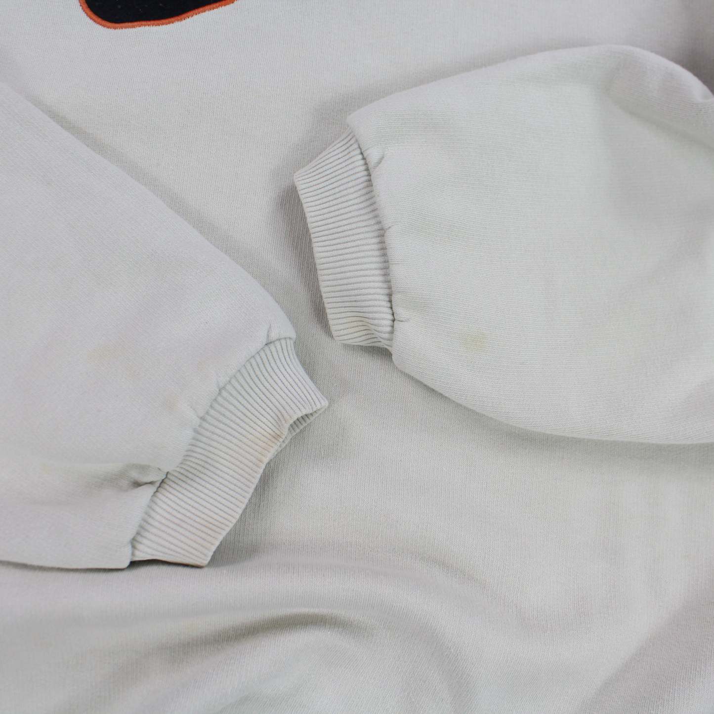 RARE 1990s  Swoosh Sweatshirt Cream-Maverick