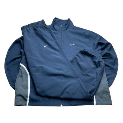 Tracksuit-Maverick