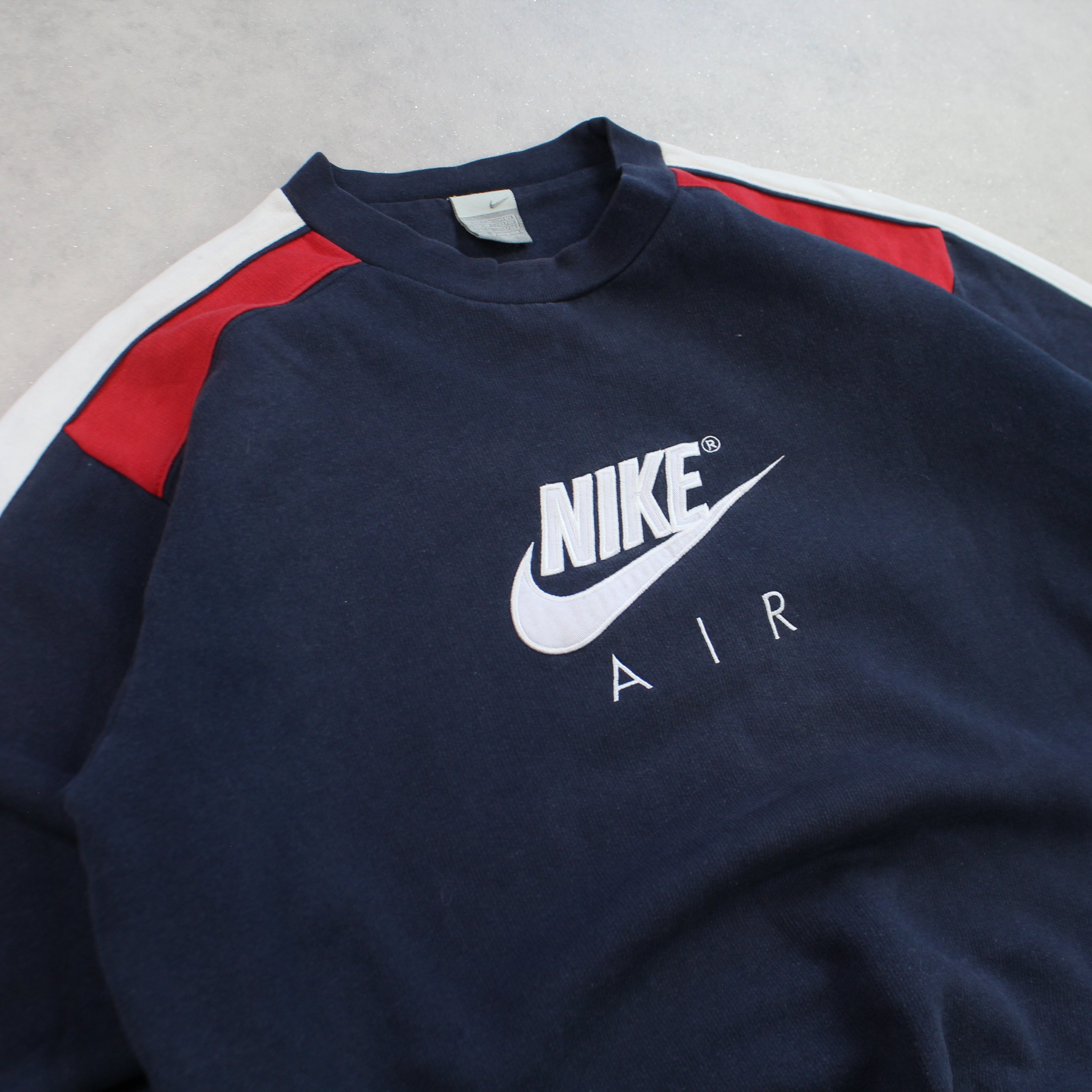 RARE 2000s  Air Sweatshirt Navy-Maverick