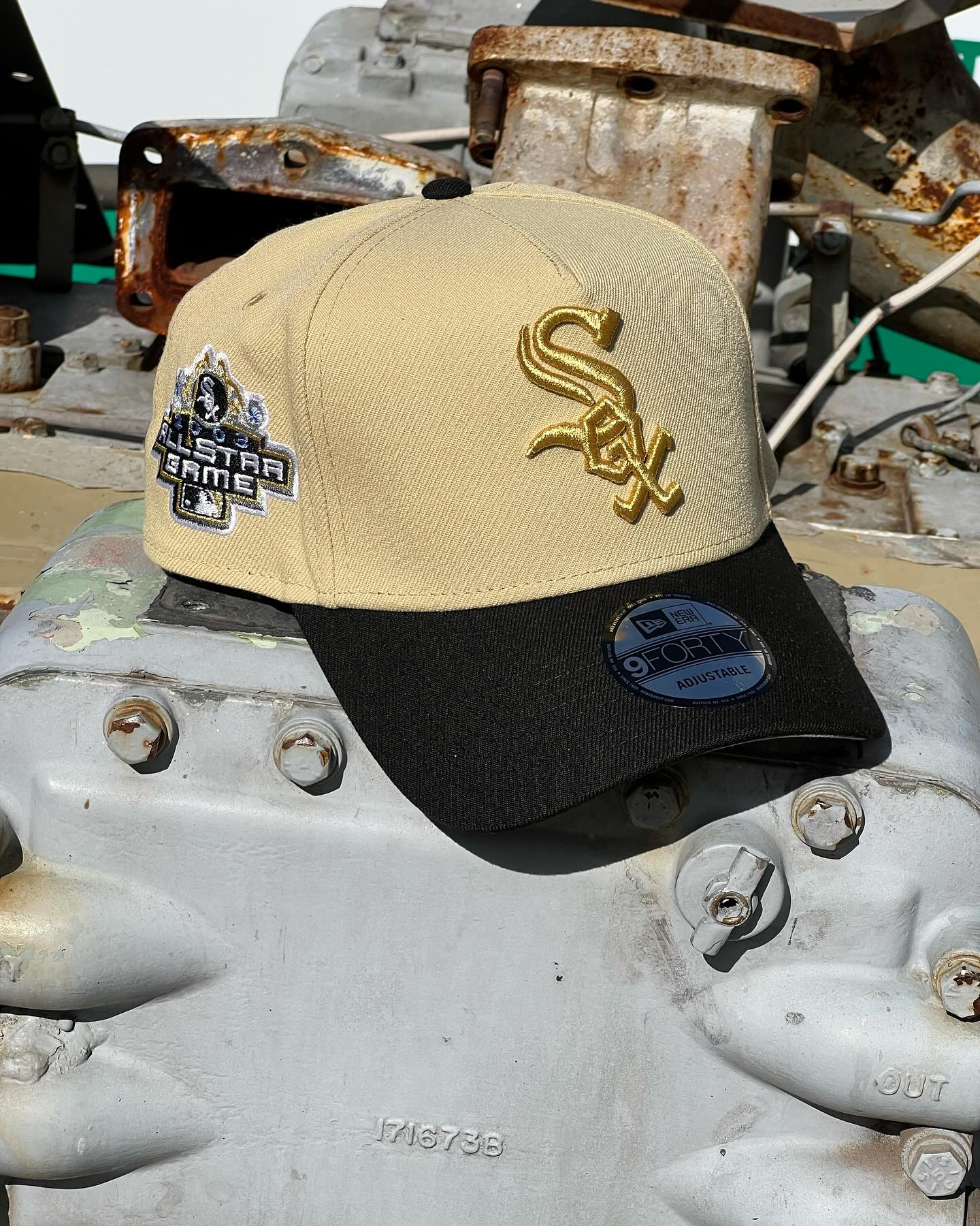 NEW ERA CHICAGO WHITE SOX ALL STAR GAME 2003 VEGAS HEAVY GOLD TWO TONE EDITION 59FIFTY FITTED HAT-Maverick