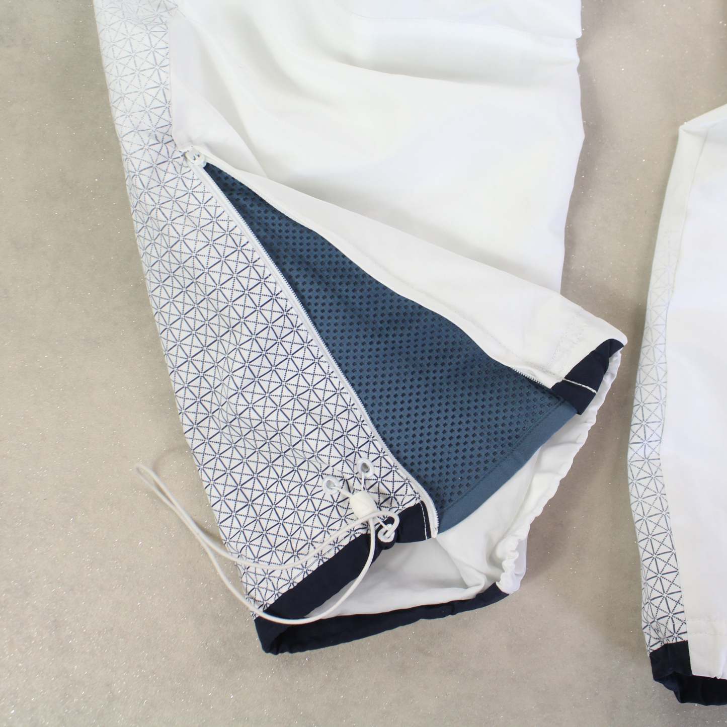 SUPER RARE 00s Trackpants White-Maverick