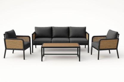 Kerti garnitúra: 1 háromszemélyes kanapé, 2 fotel, 1 asztal, fém keret, polyrattan szövet kárpitozás, fekete, fa asztallap