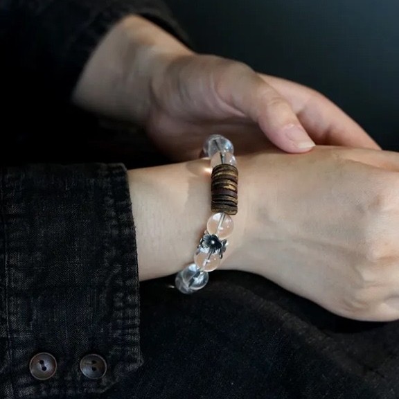 White Crystal Agarwood 925 Silver Flower Zen Bracelet | Peace & Wisdom