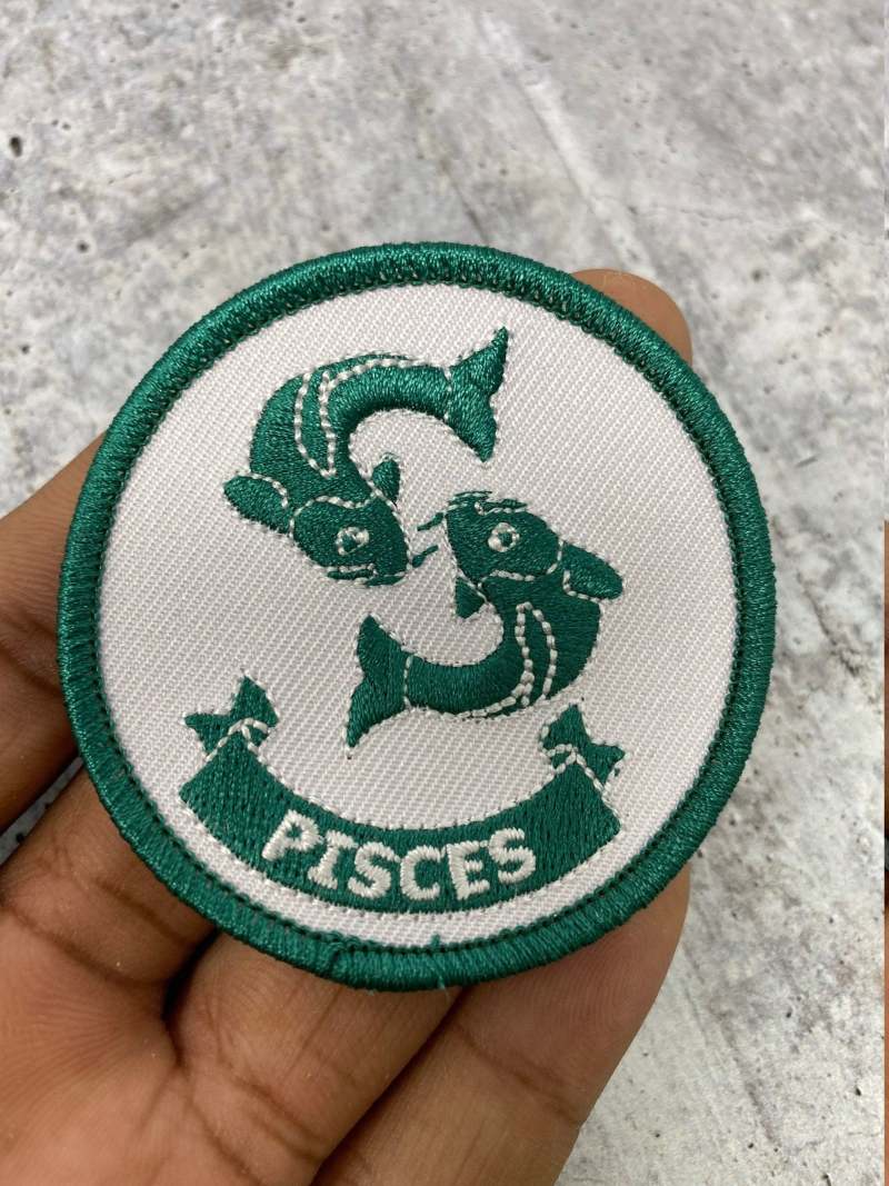 NEW, Fun, Vintage "Pisces" Astrology Iron-on Patch, 1 Pc., 3 Inch, Embroidered Zodiac Signs