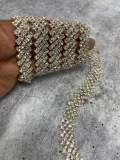 Beautiful 1-yard "Snake" 4-Row, Silver/Crystal Rhinestone Trim, Sparkling Sash for Wedding & Prom Dress, Croc Trim, Bling Strap Applique