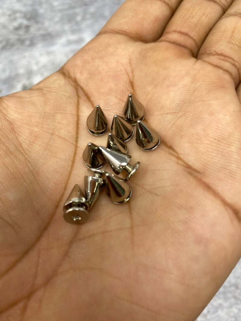 NEW, "Screw on Spikes", 10mm "SILVER" Spiked Studs, Cone Spikes Screw-back Studs for Clothing, Leather, Spikes with Screws, 100 PCS
