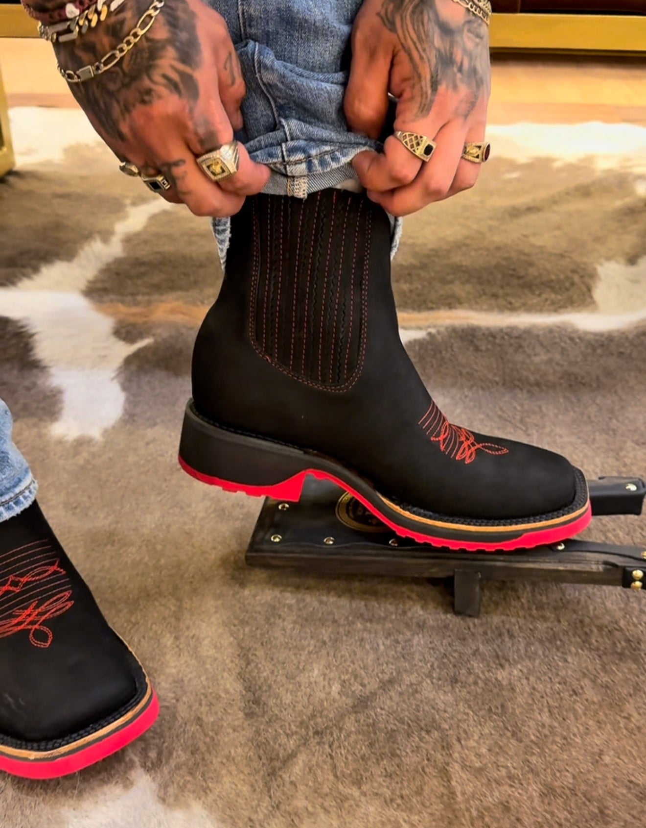 Hand Embroidered N1 Cowboy Boots