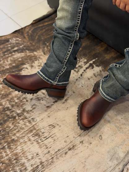 Vintage Scratch-Resistant Ranch Boots