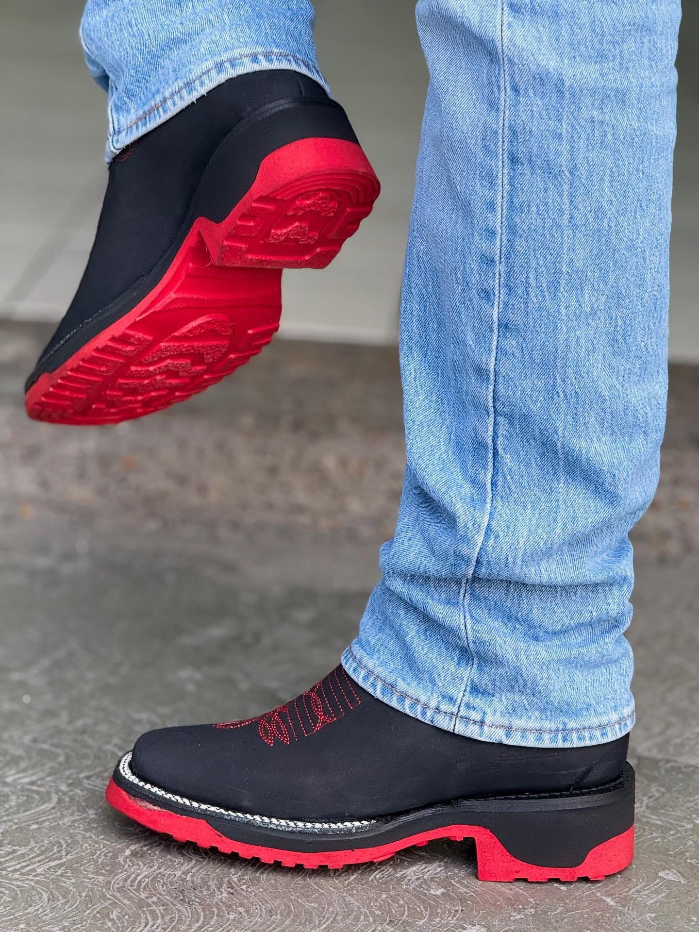 Zeus Western Embroidered Ankle Boots