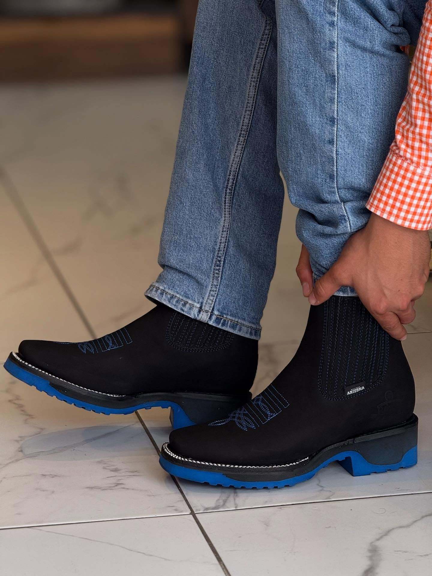 Zeus Western Embroidered Ankle Boots