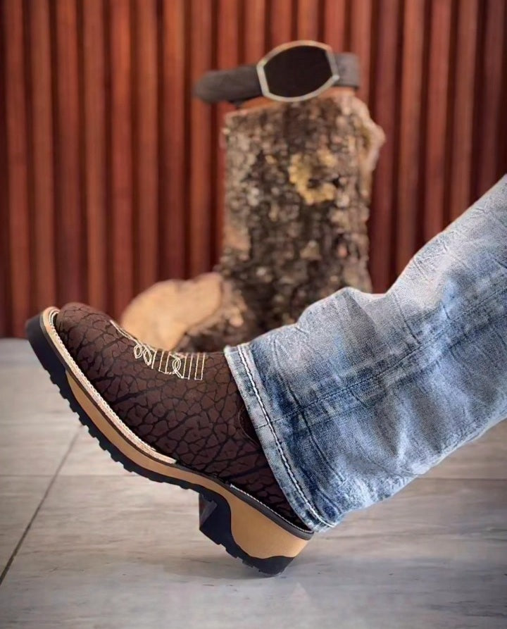 Men's Cracked Leather Square Toe Cowboy Boots