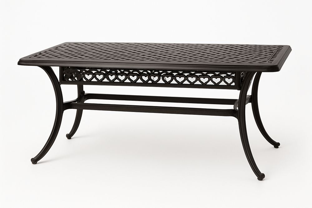 Kovácsoltvas kerti asztal szív alakú mintával fekete-Nestlivia