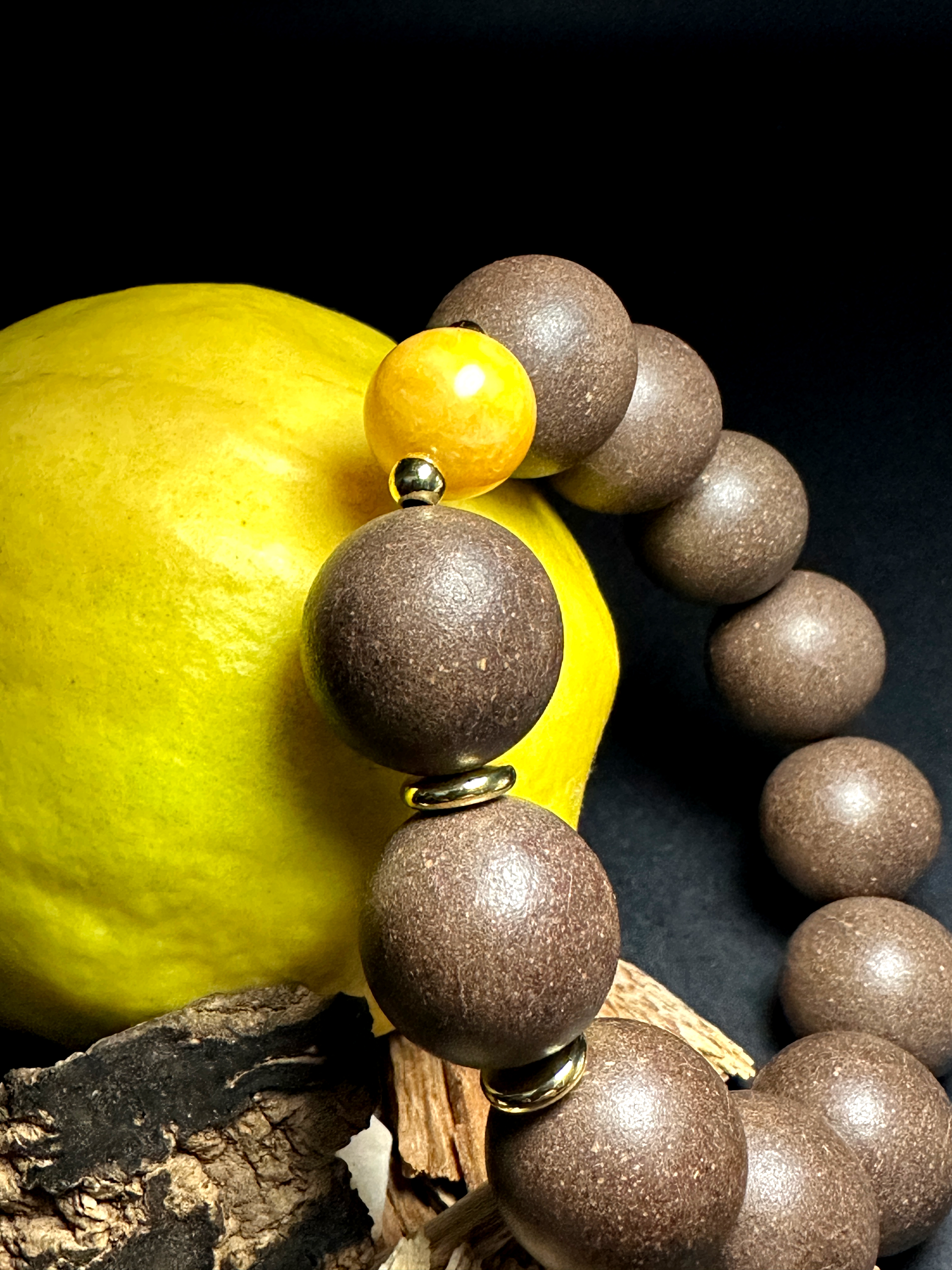 HYLEA E Li Zhang Zhong Xiang Harmonized Scent Beads | Ancient Poet’s Quince & Agarwood Formula | Elegant Aromatherapy