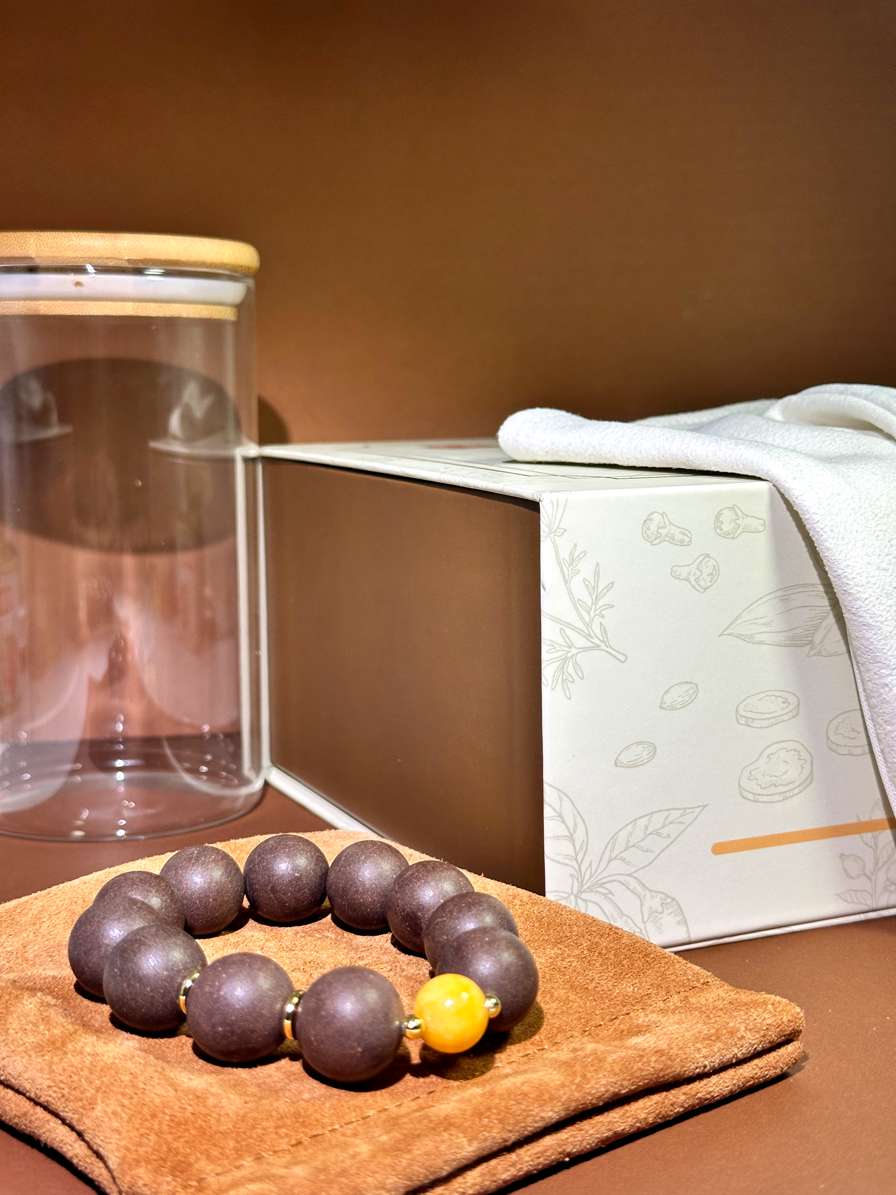 HYLEA E Li Zhang Zhong Xiang Harmonized Scent Beads | Ancient Poet’s Quince & Agarwood Formula | Elegant Aromatherapy