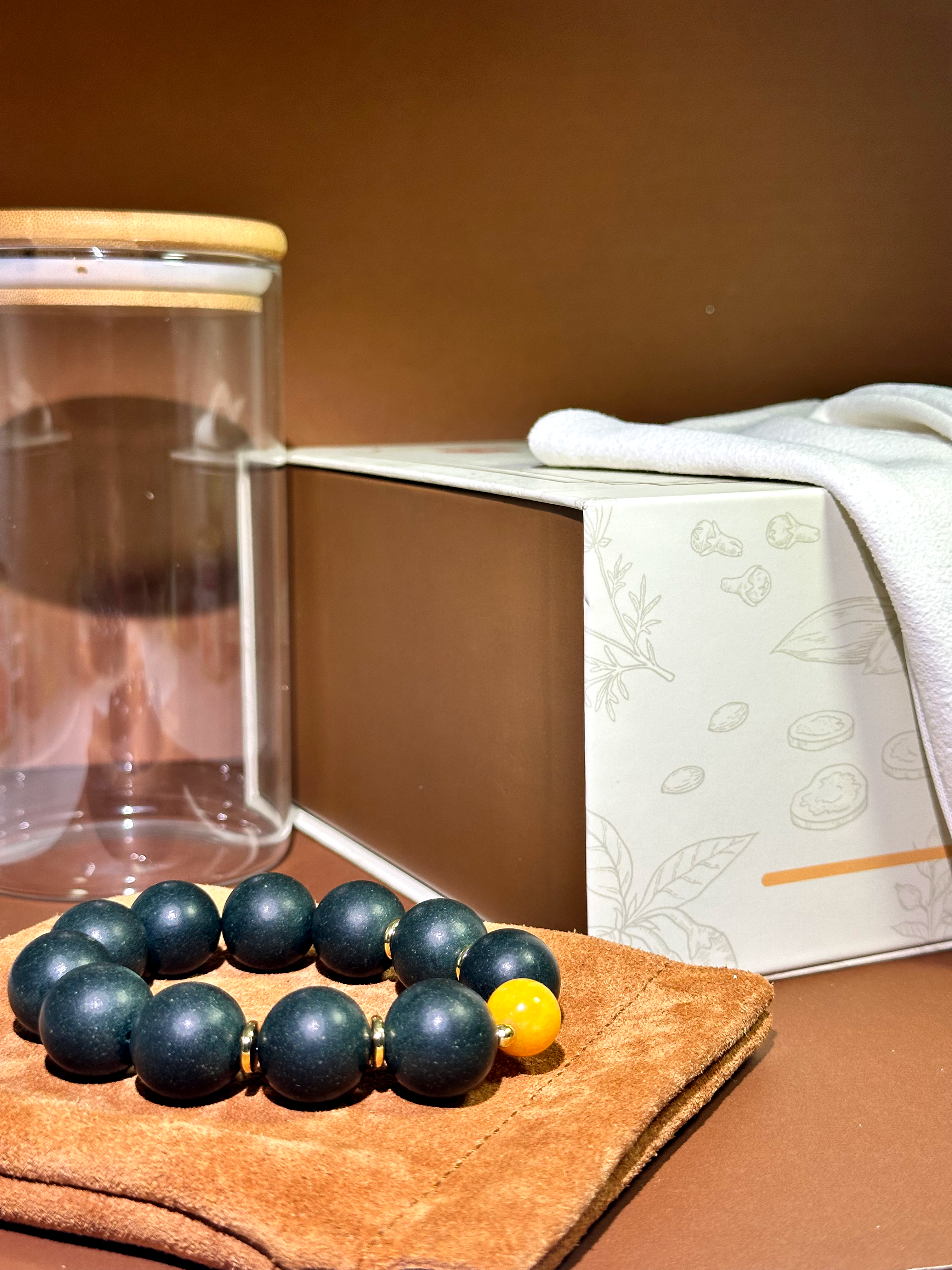 HYLEA Imperial Ambergris Clarity Beads | Uplifting Mood and Mental Focus Scent | Rare Ancient Aromatherapy