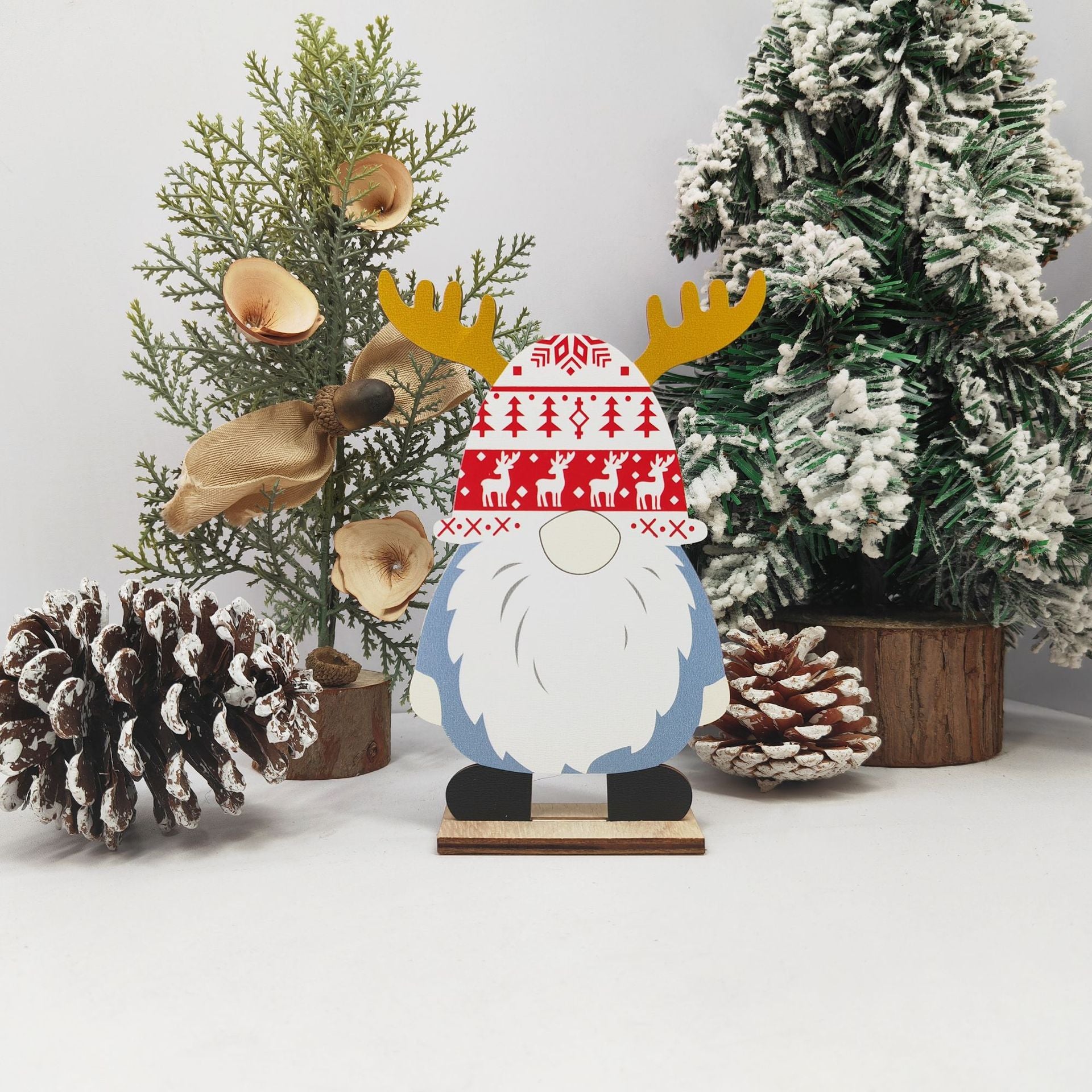 Christmas Table Centerpiece Decorations, Xmas Wooden Gnome Table Decorations Signs, Merry Christmas Table Toppers for Holiday Home Party Indoor Decor
