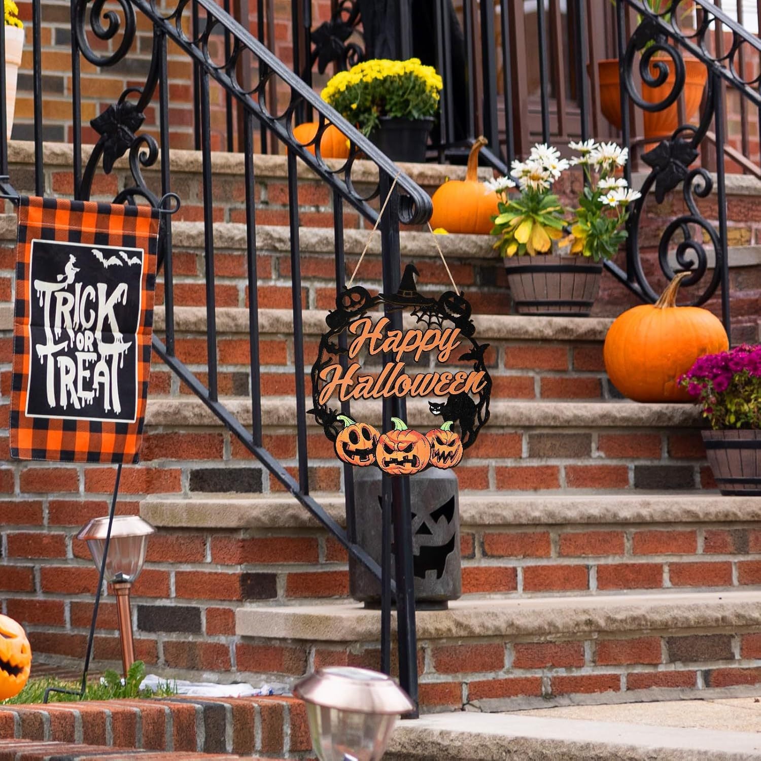 Multipurpose Halloween Door Sign for Home & Business, Wooden Wall Decor for Classroom Party & Office Event, Festive Café Restaurant Holiday Display, Easy-Hang Spooky Decor