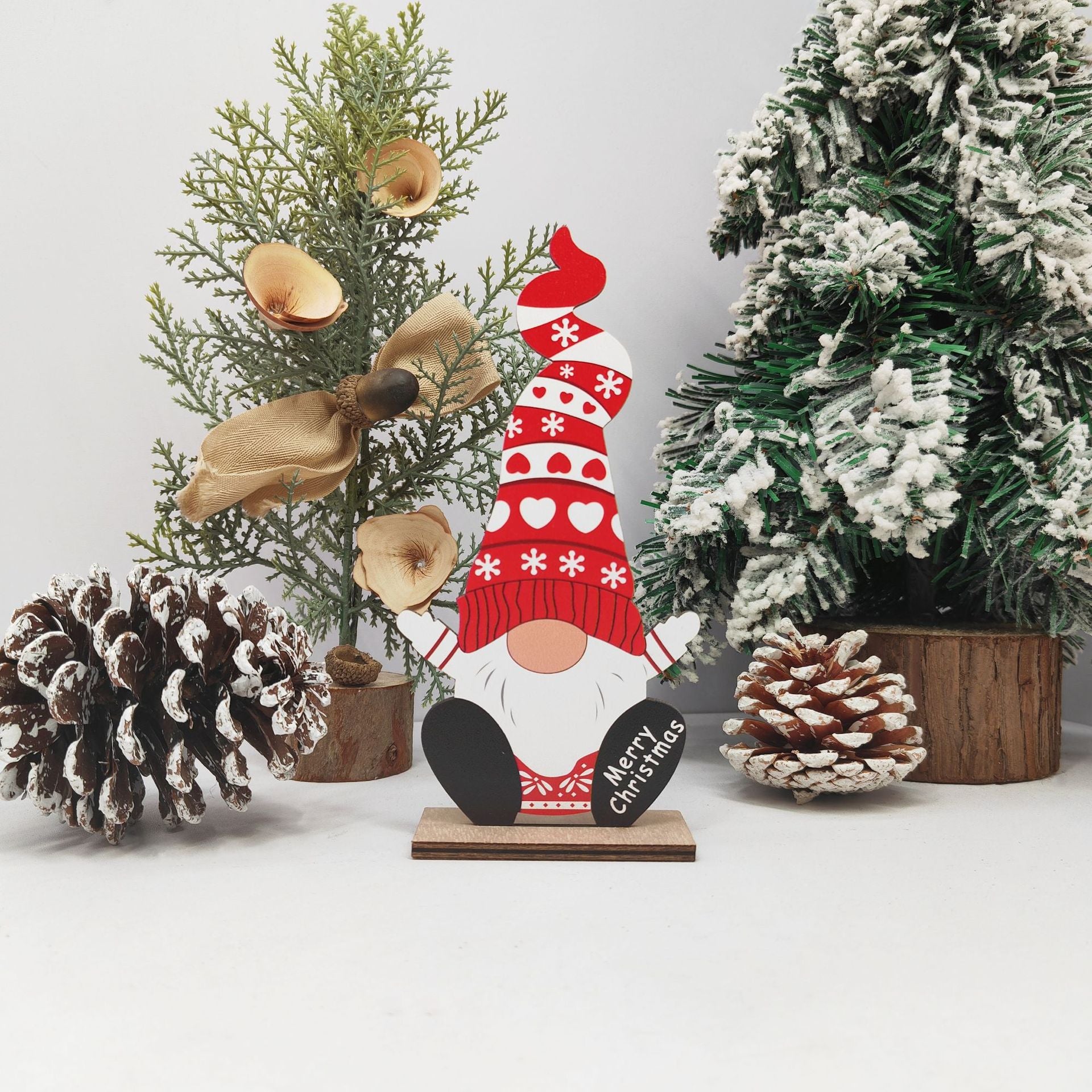 Christmas Table Centerpiece Decorations, Xmas Wooden Gnome Table Decorations Signs, Merry Christmas Table Toppers for Holiday Home Party Indoor Decor