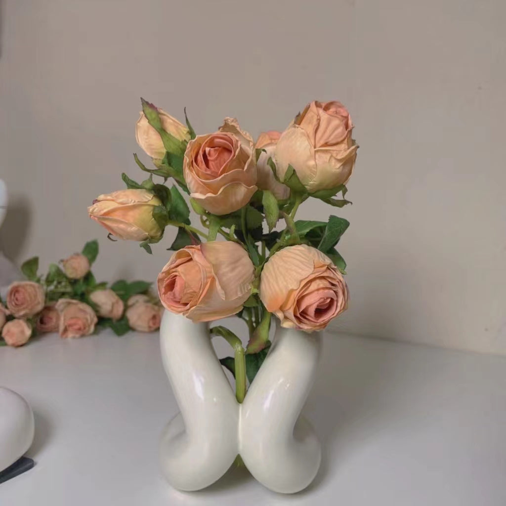 Hand-Thrown Ceramic Vanity Organizer - Sophisticated Holder for Toothbrushes, Makeup Brushes & Writing Pens