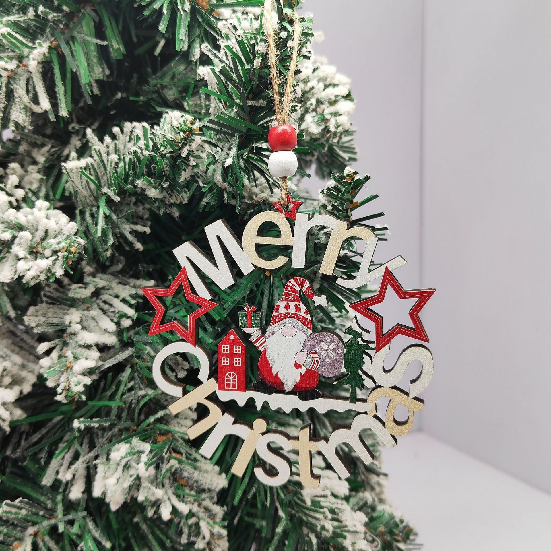 Christmas Character Family Ornament Set, Storytelling Wood Decor with Santa Snowman Gingerbread, Vintage Holiday Figure Collection for Narrative Tree Displays, Animated Style Festive Ornaments