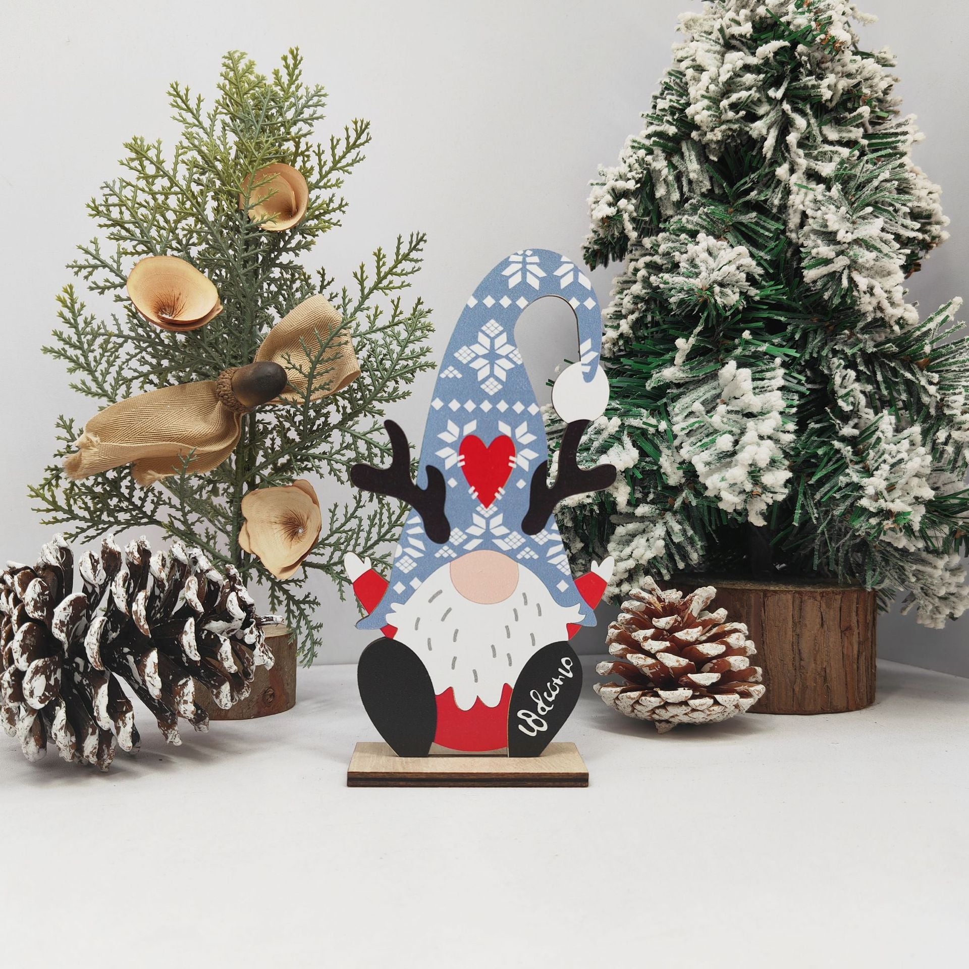 Christmas Table Centerpiece Decorations, Xmas Wooden Gnome Table Decorations Signs, Merry Christmas Table Toppers for Holiday Home Party Indoor Decor