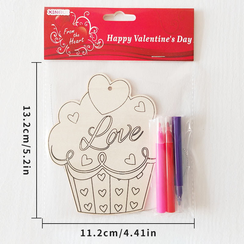 Couples DIY Wooden Ornament Kit for Valentine‘s Day， 5-Piece Heart Bear Bee Craft Set for Date Night， Personalized Love Token with Painting Supplies， Romantic Craft Activity for Partners