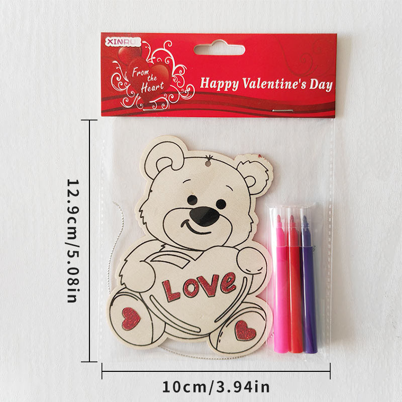 Couples DIY Wooden Ornament Kit for Valentine‘s Day， 5-Piece Heart Bear Bee Craft Set for Date Night， Personalized Love Token with Painting Supplies， Romantic Craft Activity for Partners