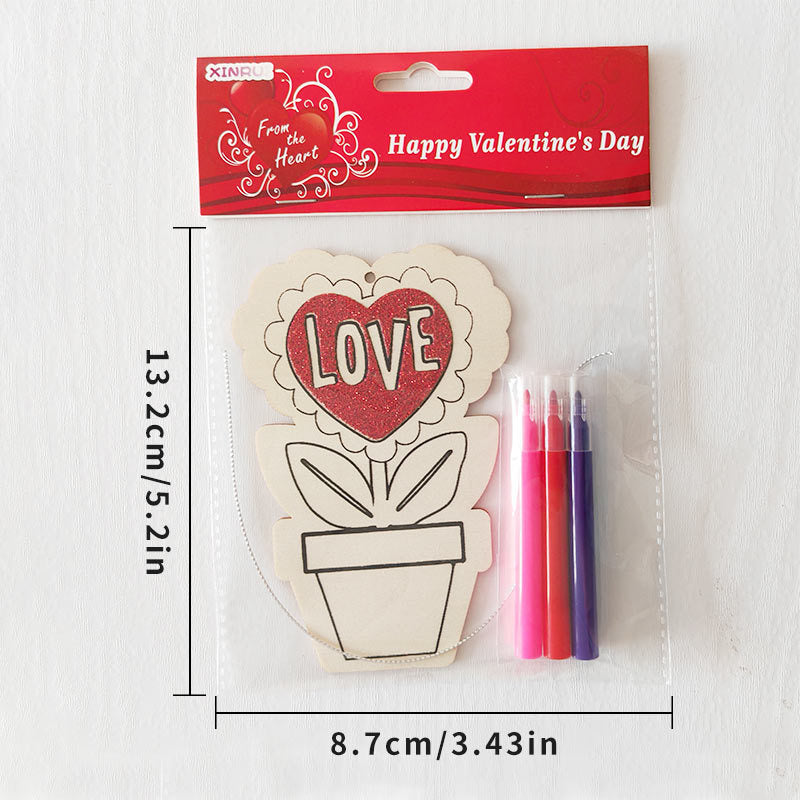 Couples DIY Wooden Ornament Kit for Valentine‘s Day， 5-Piece Heart Bear Bee Craft Set for Date Night， Personalized Love Token with Painting Supplies， Romantic Craft Activity for Partners
