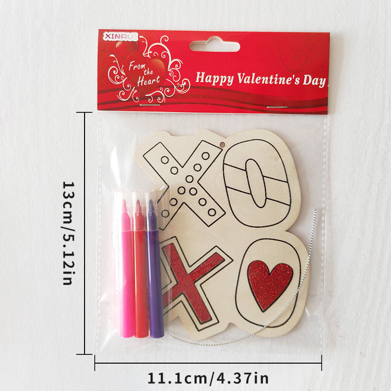 Couples DIY Wooden Ornament Kit for Valentine‘s Day， 5-Piece Heart Bear Bee Craft Set for Date Night， Personalized Love Token with Painting Supplies， Romantic Craft Activity for Partners